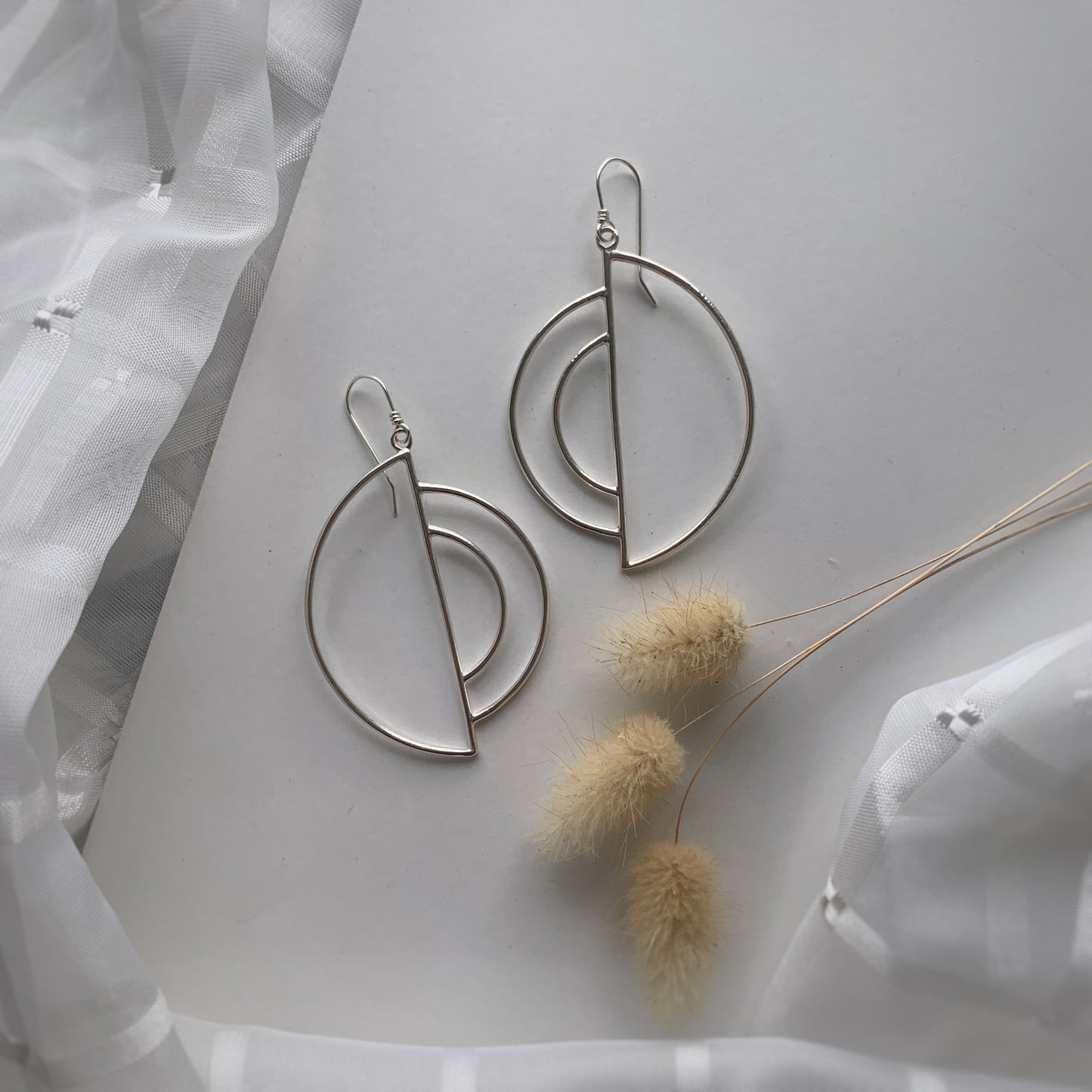 Aspect Hangers