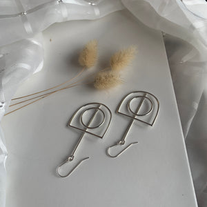 Dollop Hangers